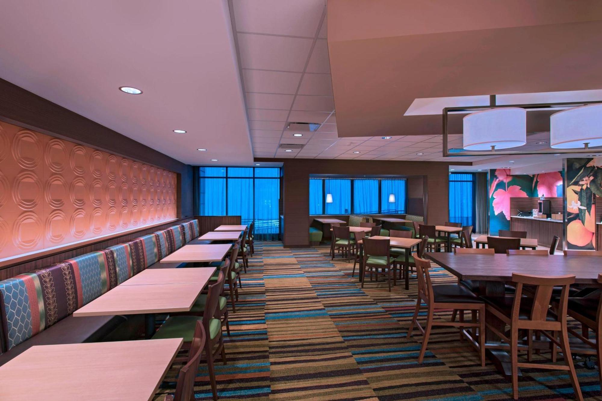 Fairfield Inn & Suites By Marriott La Crosse Downtown Zewnętrze zdjęcie